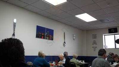 The Chuck Wagon Diner