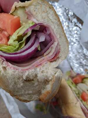 Lisa's Family Pizzeria