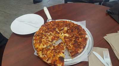Nello's Pizza