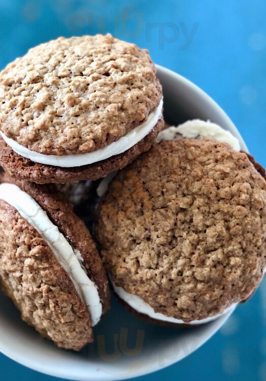 The Southerly Biscuit & Pie