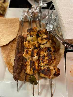 Tamr Mediterranean Grille