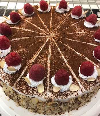 Tamr Mediterranean Grille