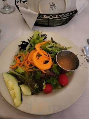 Austyn's Restaurant & Lounge