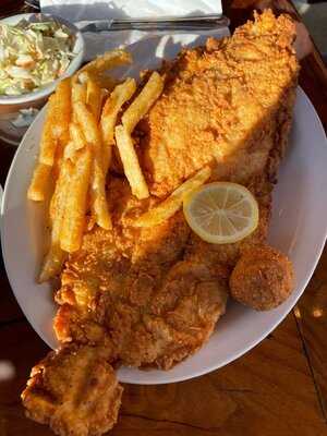 The Gin At Nolan Creek