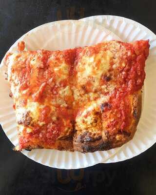 Brooklyn Square Pizza