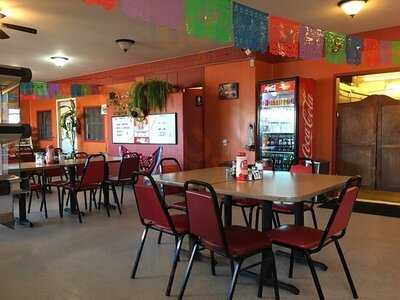 Junior's Burritos & Mexican Restaurant