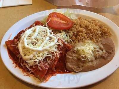 Junior's Burritos & Mexican Restaurant