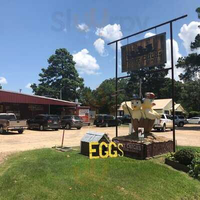 Three Chicks Feed, Seed And Cafe
