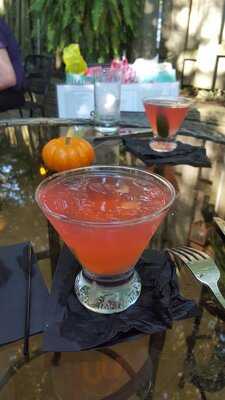 Veranda Bistro & Bar