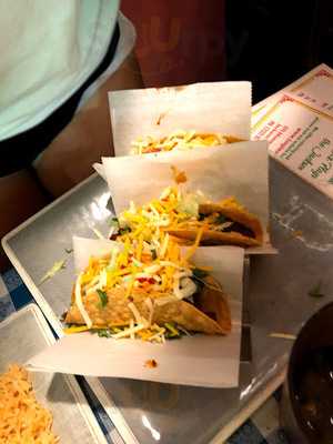 Los Pinos Restaurant