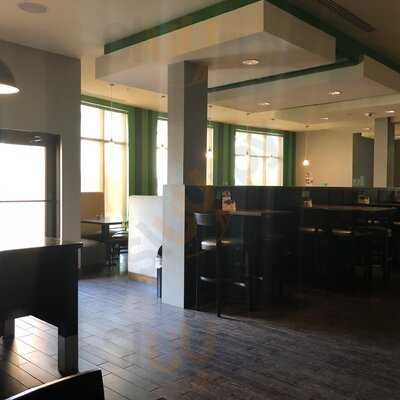 Connections Bar+ Grill