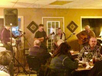 Small Town Pizza And Subs