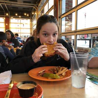 Melt Bar And Grilled