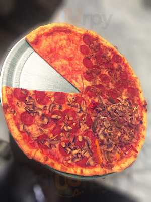 Emilios Pizza Jackson