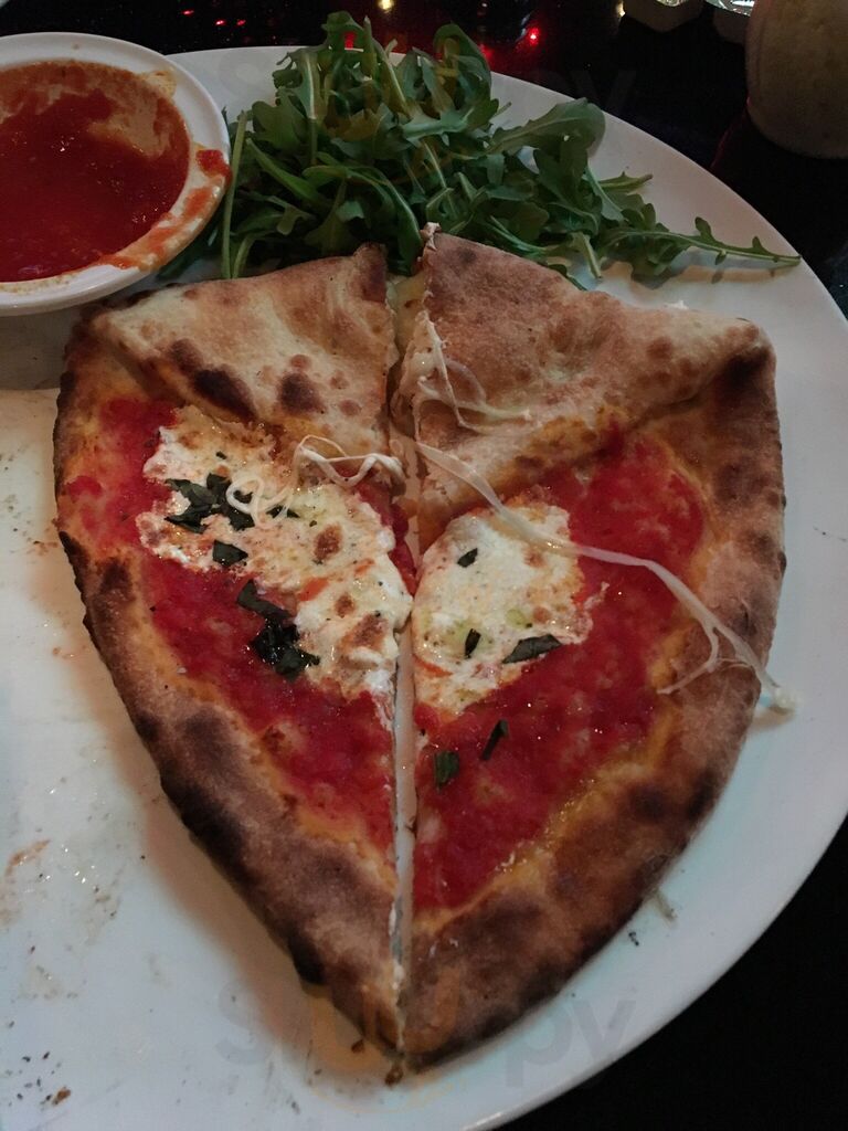 Luna Wood Fire Tavern