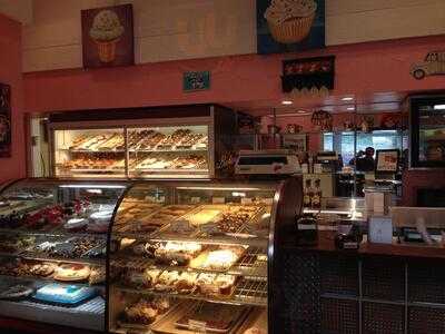 Mc Happy's Bake Shoppes