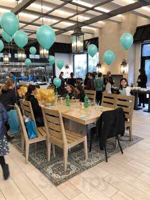 Cafotteria Modern Eatery