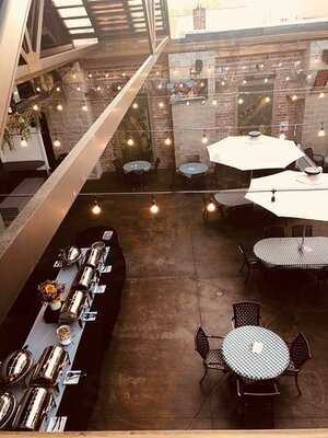 Don & Dona's Restaurant