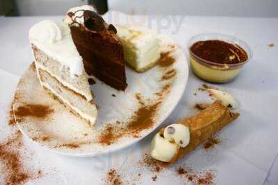 La Roma Pizza & Subs