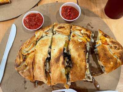 Scores Pizza & Wings