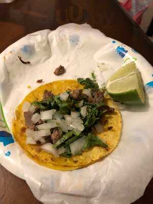 Los Compadres Street Tacos