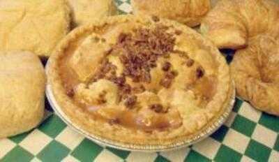 L E Huck & Sons Farm Market