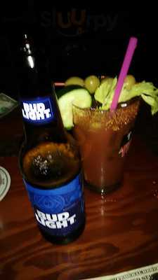 Cal's Shade Western Package & Lounge