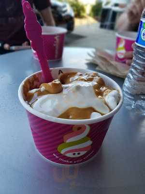 Menchie's Frozen Yogurt