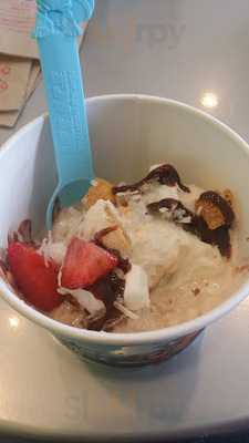 Menchie's Frozen Yogurt