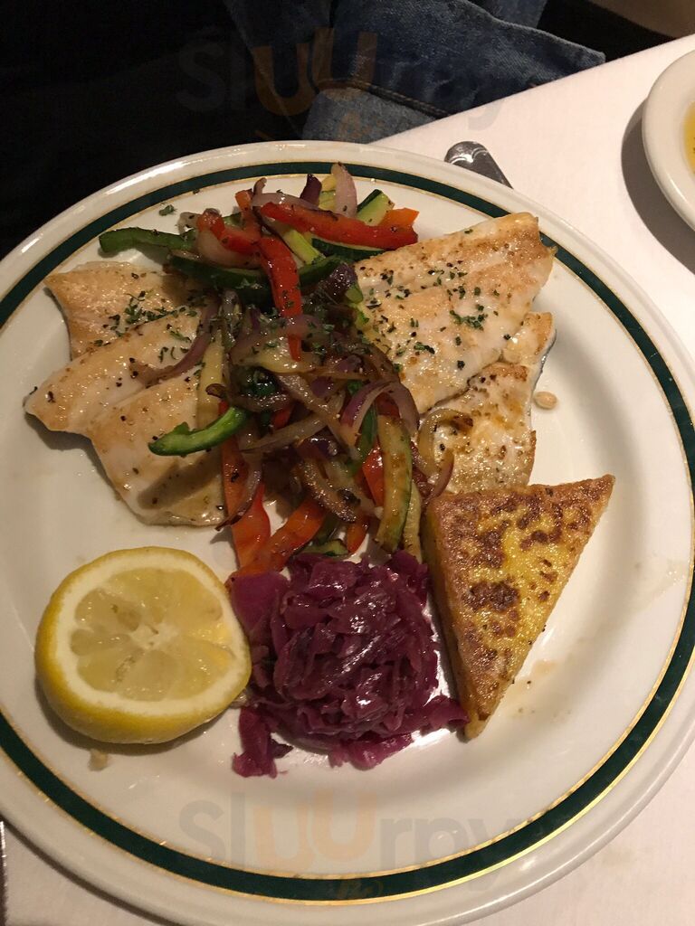 The Classic Cafe At Roanoke