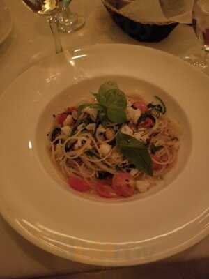 Romolas Seafood And Grille