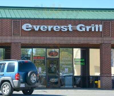 Everest Grill