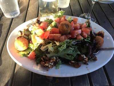 Emma's Brick Oven Pizza And Cafe