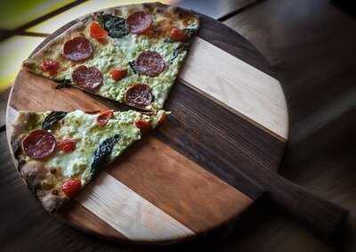 Emma's Brick Oven Pizza And Cafe