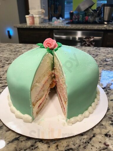 Mug's Cafe And Bakery