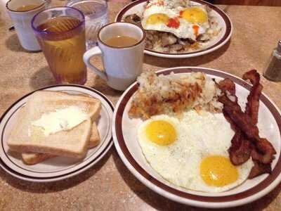 Country Charm Restaurant