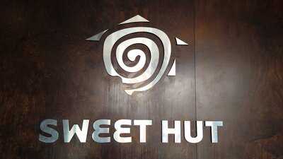 Sweet Hut Bakery & Cafe