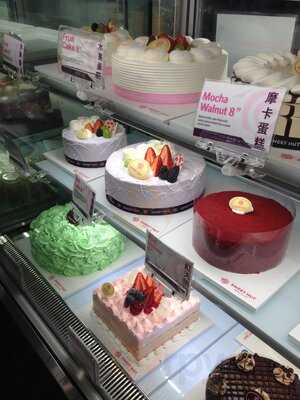 Sweet Hut Bakery & Cafe