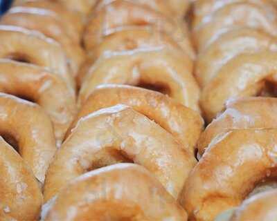 Lybrand's Bakery & Deli