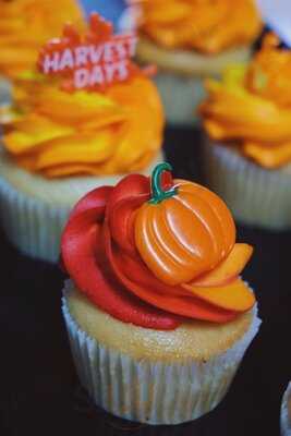 Lybrand's Bakery & Deli