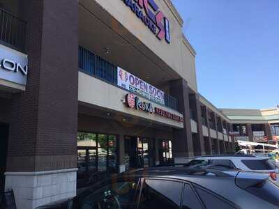 Kura Revolving Sushi Bar