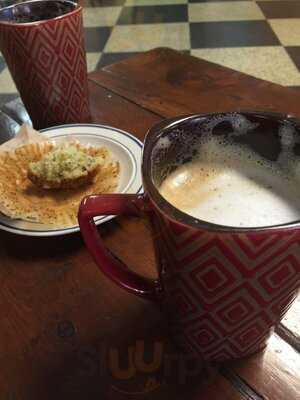 Red Rooster Coffee House