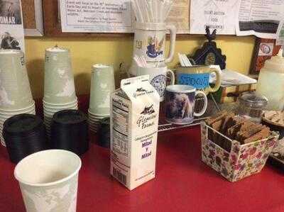 Red Rooster Coffee House