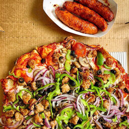 World's Best Pizza