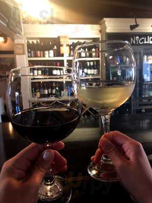Niche Wine Bar