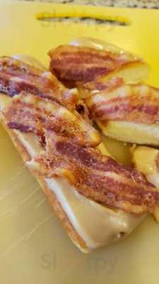 Fleckenstein’s Bakery