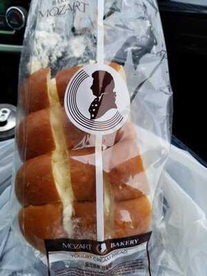 Mozart Cafe And Bakery