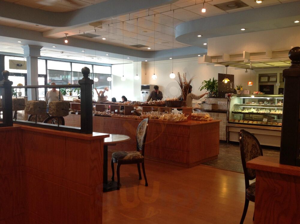 Mozart Cafe And Bakery