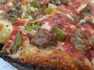 Lefty's Pizza Kitchen