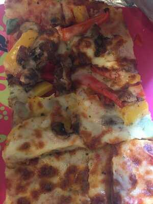 Lefty's Pizza Kitchen